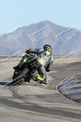 media/Jan-10-2026-Race Pace (Sat) [[3e4fee349c]]/2-Verified/Session 4 (Turn 12 Backside)/